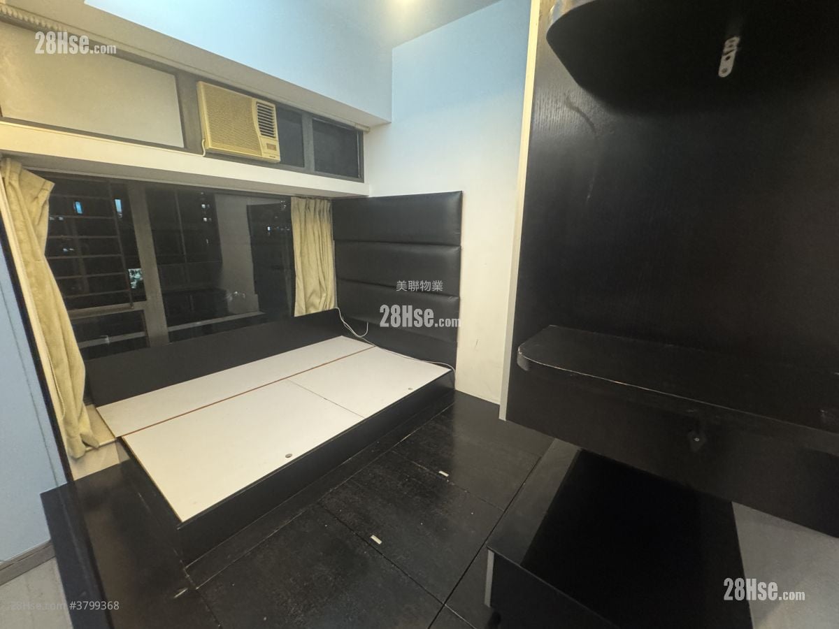 H Cube Sell 1 Bedroom 293 ft²