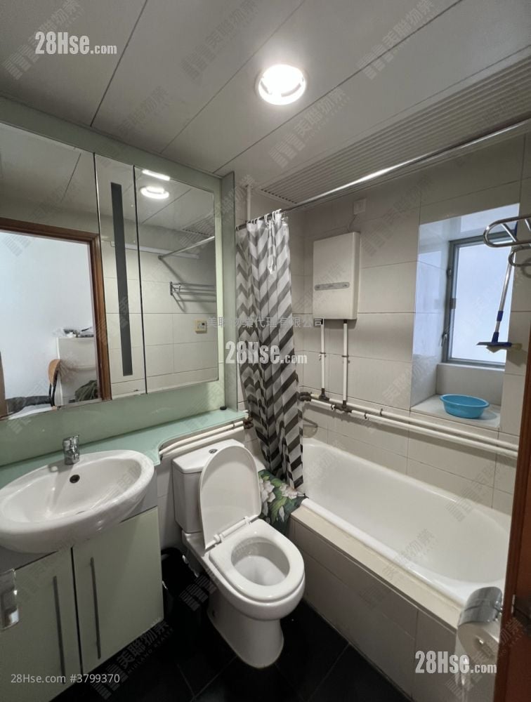 蓝天海岸 售盘 1 房 , 1 浴室 388 平方尺