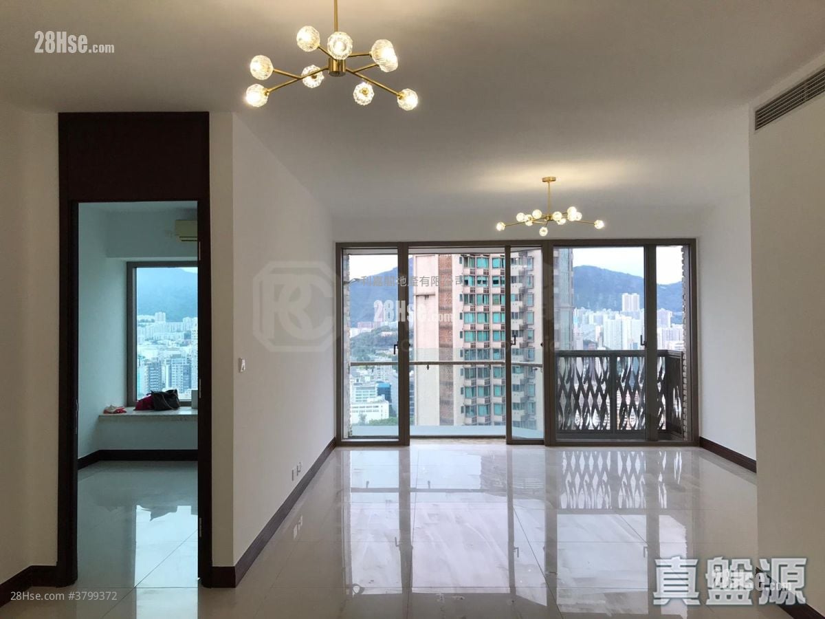 Celestial Heights Sell 4 Bedrooms 1,604 ft²