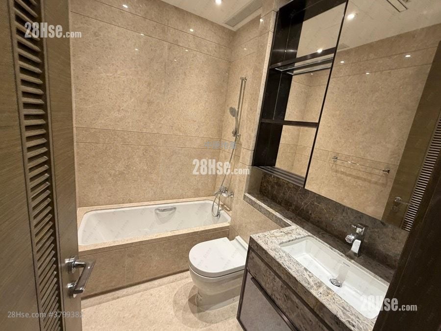 Grand Homm Rental 1,380 ft²