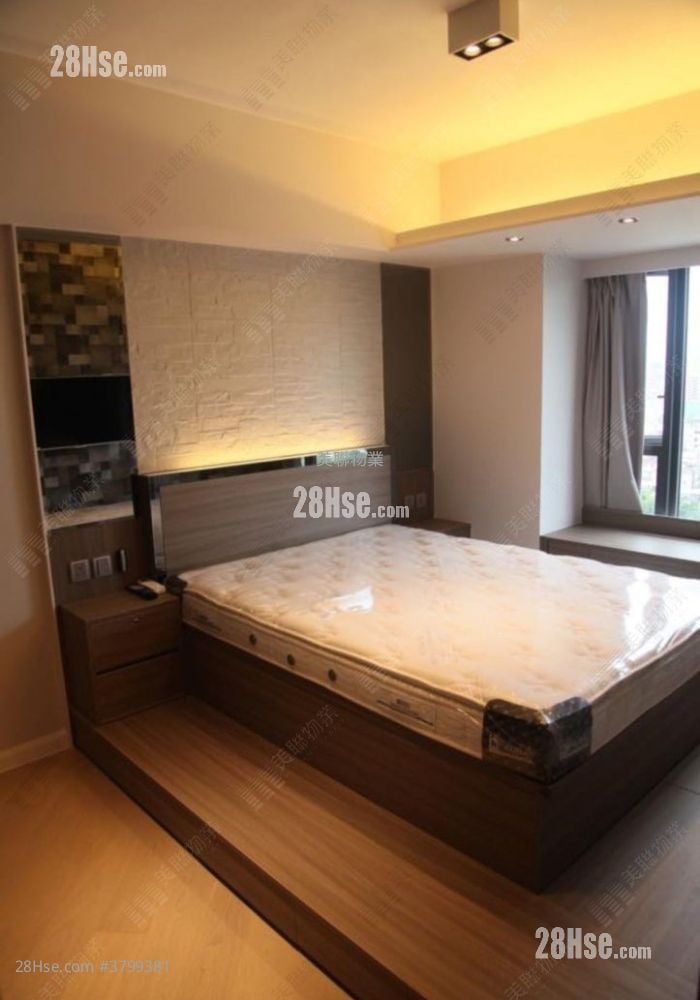 Park Signature Sell 3 Bedrooms 821 ft²