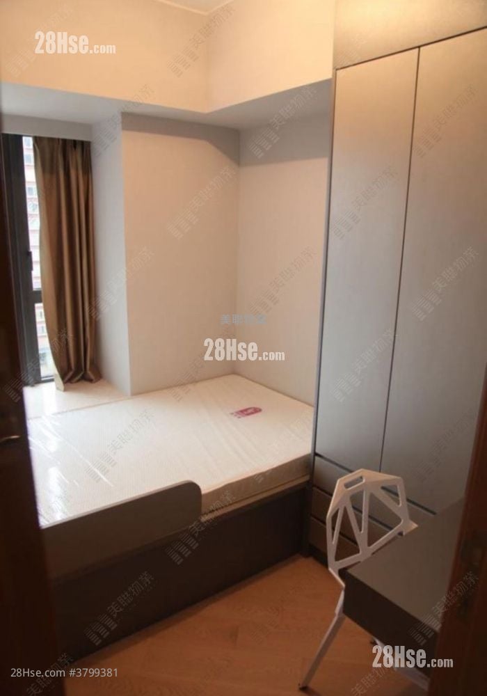 Park Signature Sell 3 Bedrooms 821 ft²