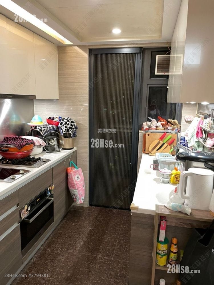 Park Signature Sell 3 Bedrooms 821 ft²