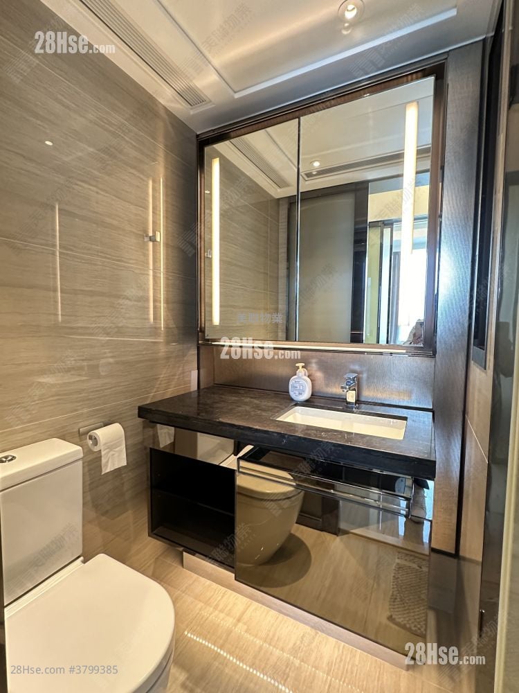 Cullinan West Rental 1 Bedroom , 1 Bathroom 350 ft²