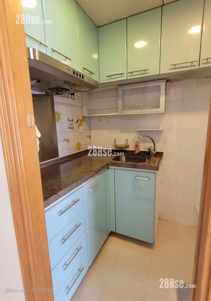 汀雅苑 售盘 3 房 495 平方尺