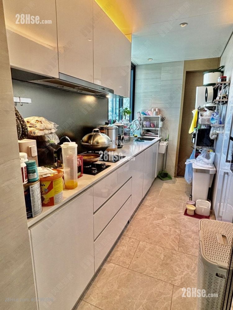 峻源 售盘 3 房 1,185 平方尺