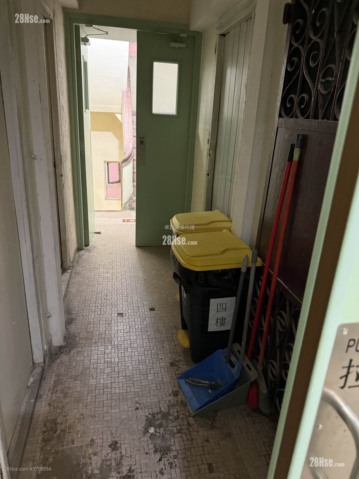 Apartment Rental 2 Bedrooms , 1 Bathroom 238 ft²