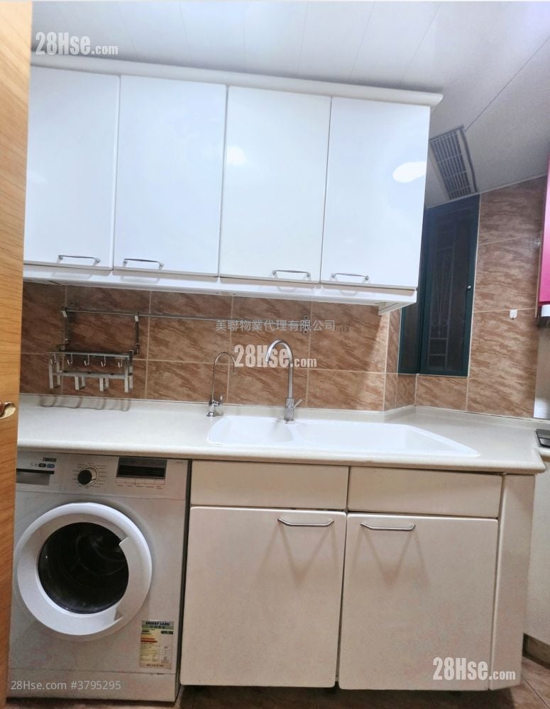 Tierra Verde Sell 2 Bedrooms , 1 Bathroom 522 ft²