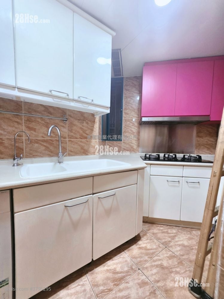 Tierra Verde Sell 2 Bedrooms , 1 Bathroom 522 ft²