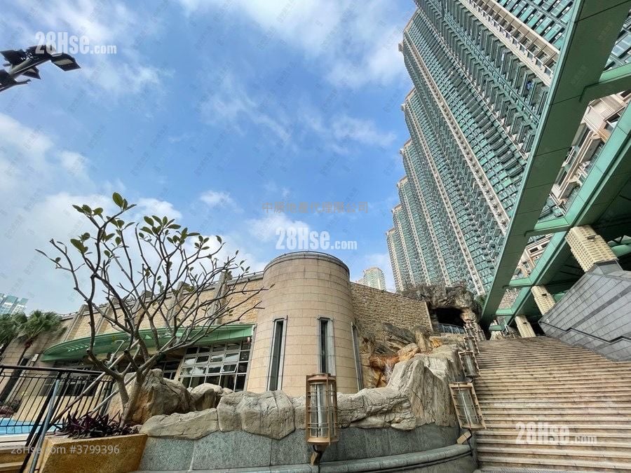 Caribbean Coast Sell 3 Bedrooms , 2 Bathrooms 736 ft²