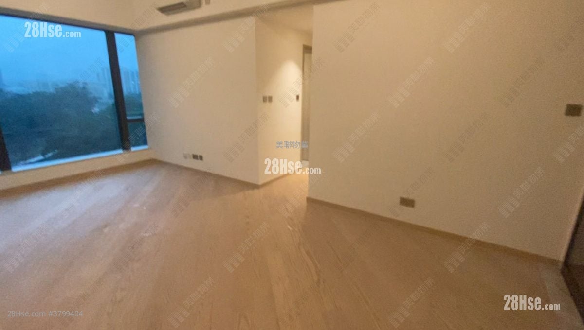 The Arles Sell 3 Bedrooms 850 ft²