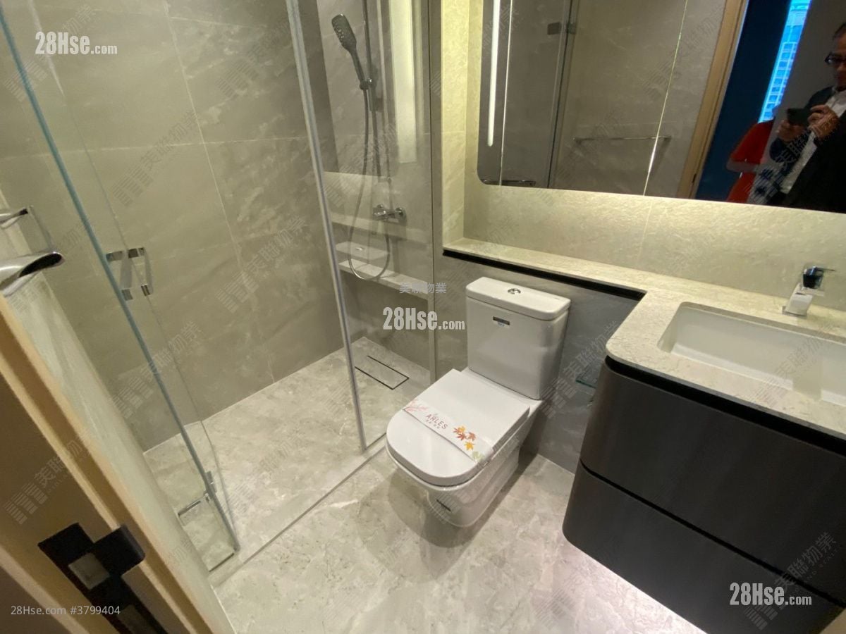 The Arles Sell 3 Bedrooms 850 ft²