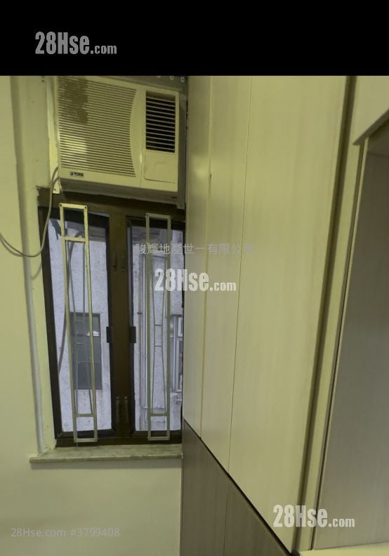 鸿辉大厦 售盘 2 房 , 1 浴室 310 平方尺