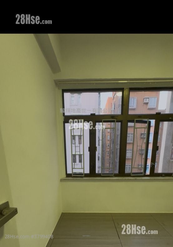 鸿辉大厦 售盘 2 房 , 1 浴室 310 平方尺