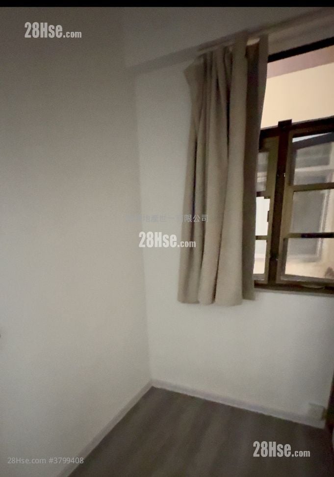 鸿辉大厦 售盘 2 房 , 1 浴室 310 平方尺