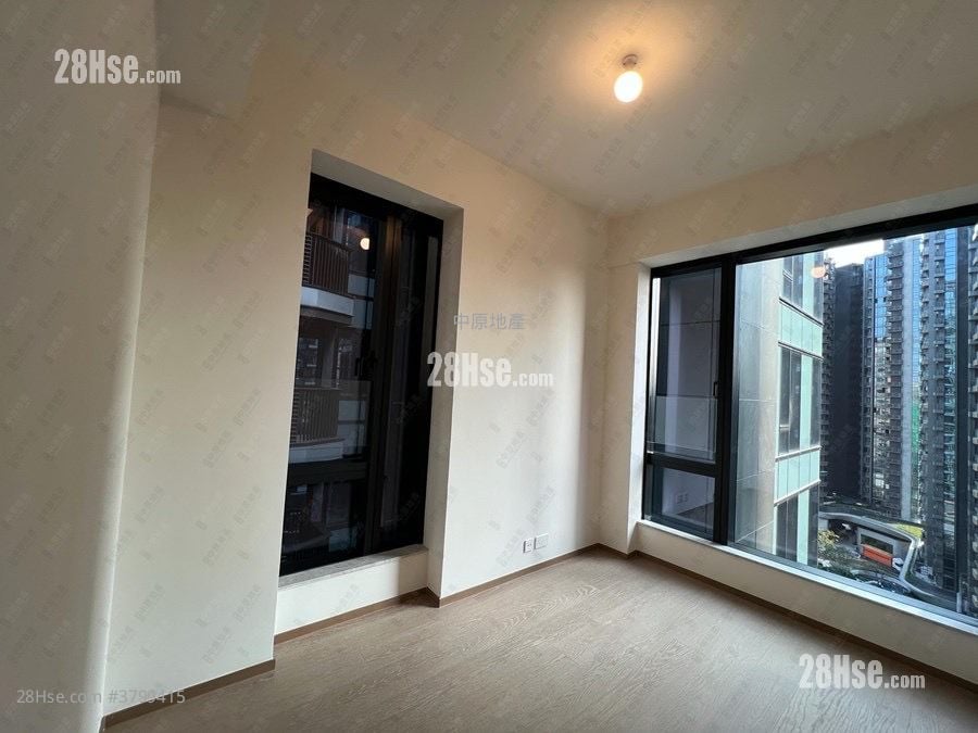 Onmantin Rental 899 ft²