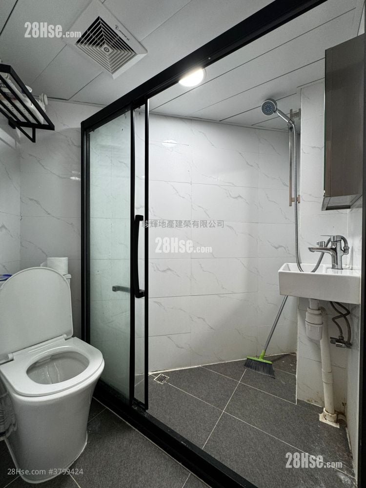 Hing Fat Building Rental 1 Bedroom , 1 Bathroom 200 ft²