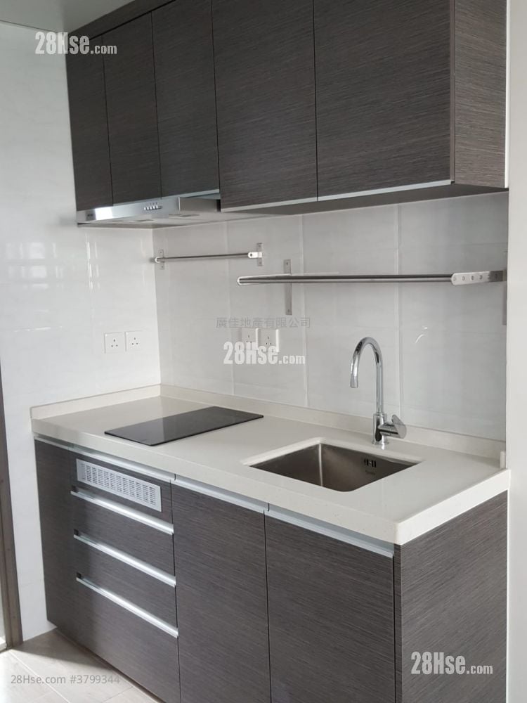 4A Second Street Sell 2 Bedrooms , 2 Bathrooms 274 ft²