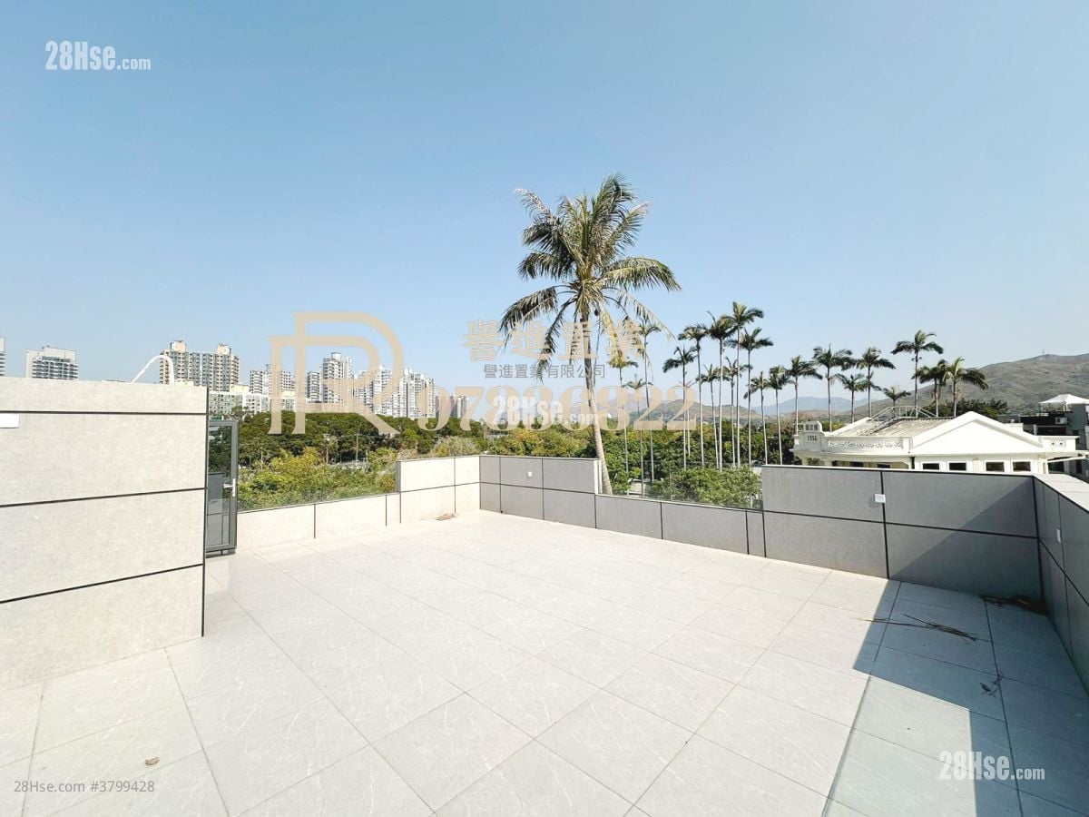 村屋 售盘 3 房 , 2 浴室 700 平方尺