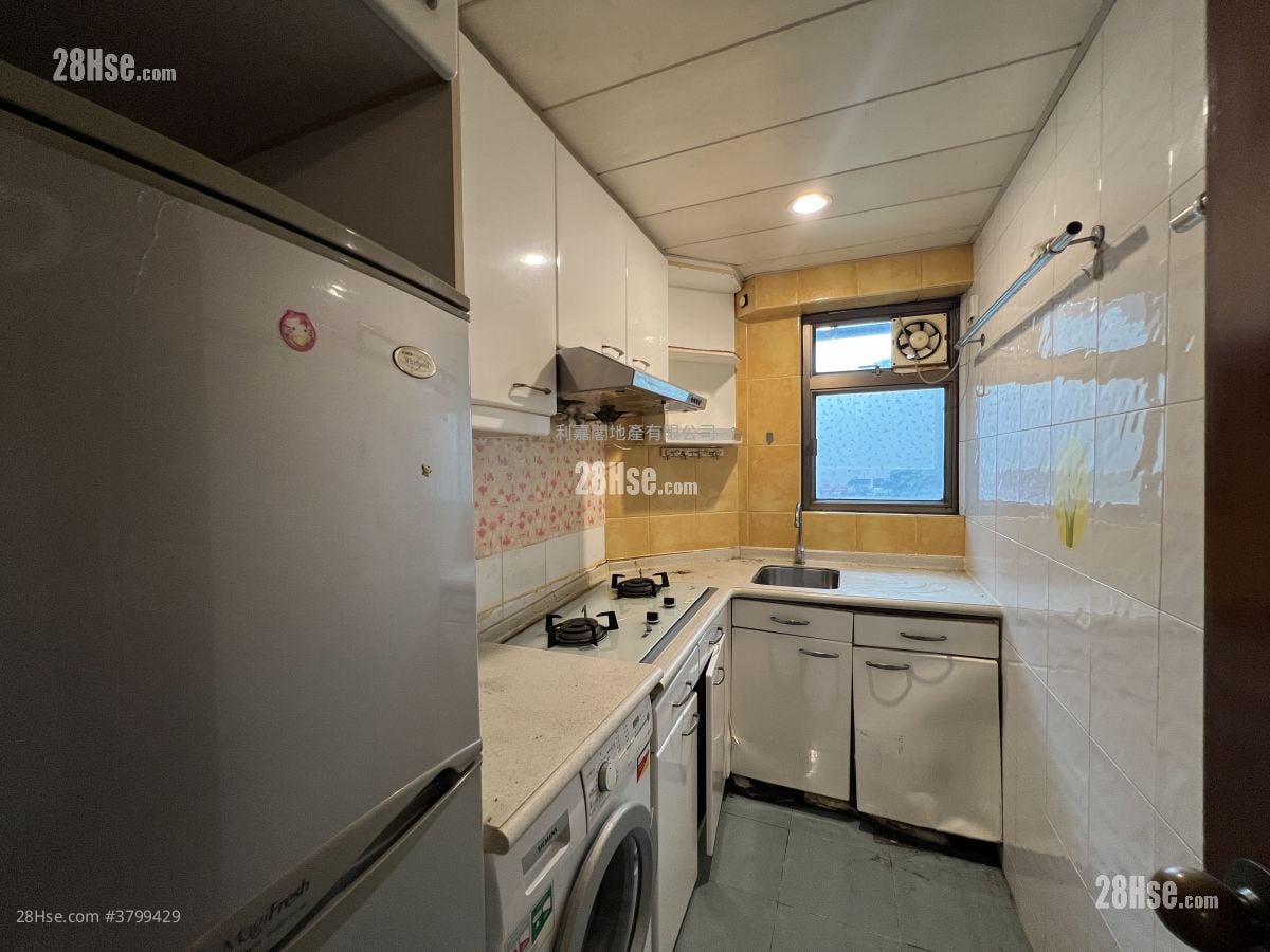 Serenade Cove Sell 3 Bedrooms , 2 Bathrooms 608 ft²