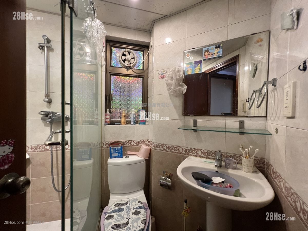 Serenade Cove Sell 3 Bedrooms , 2 Bathrooms 608 ft²