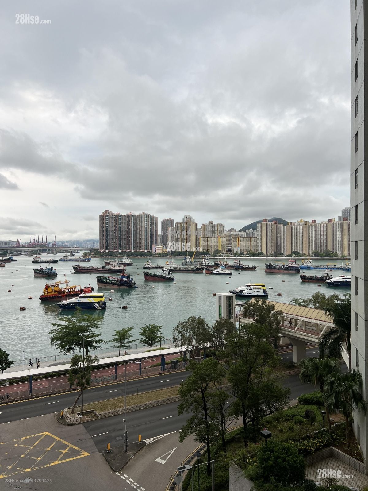 Serenade Cove Sell 3 Bedrooms , 2 Bathrooms 608 ft²