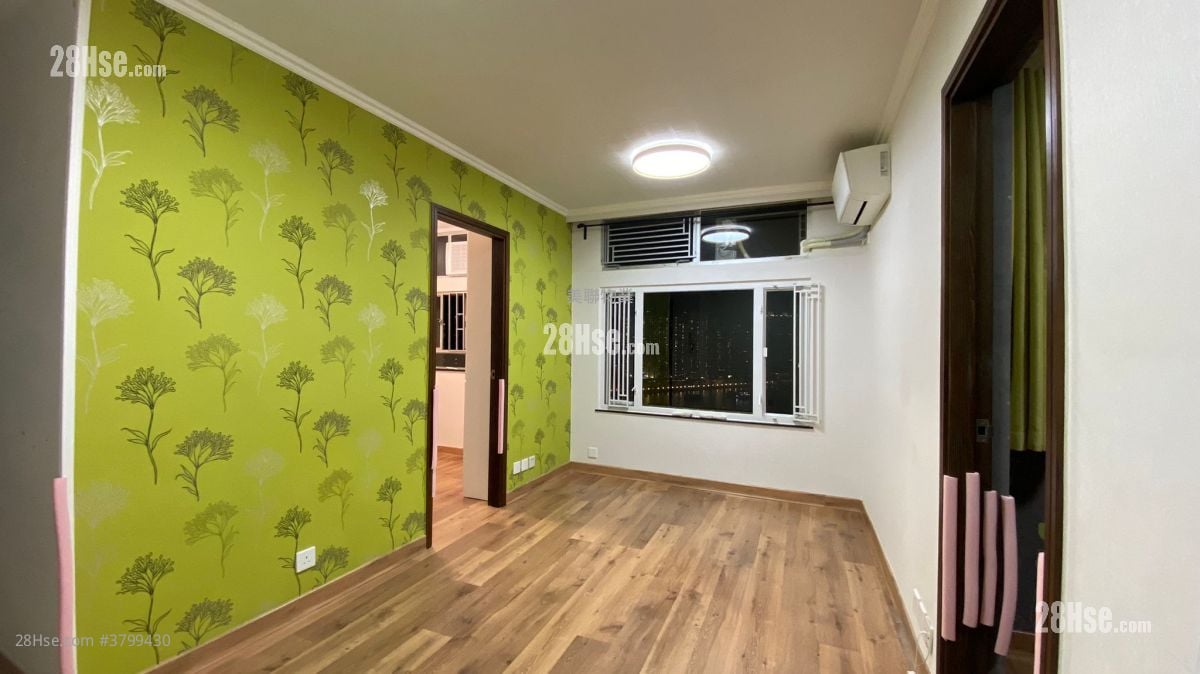 青泰苑 租盘 2 房 401 平方尺