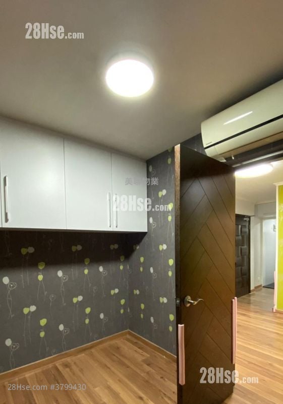 青泰苑 租盘 2 房 401 平方尺