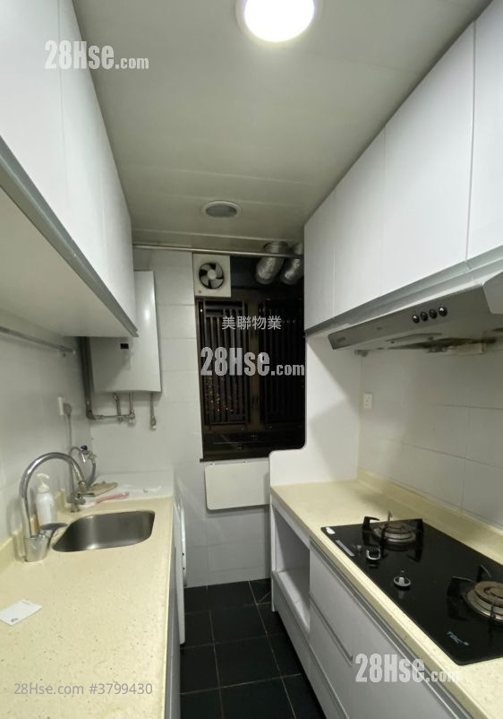 青泰苑 租盘 2 房 401 平方尺