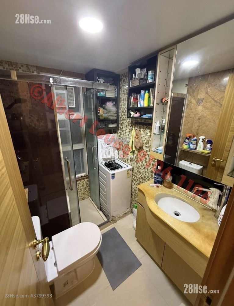 Festival City Sell 3 Bedrooms , 2 Bathrooms 680 ft²