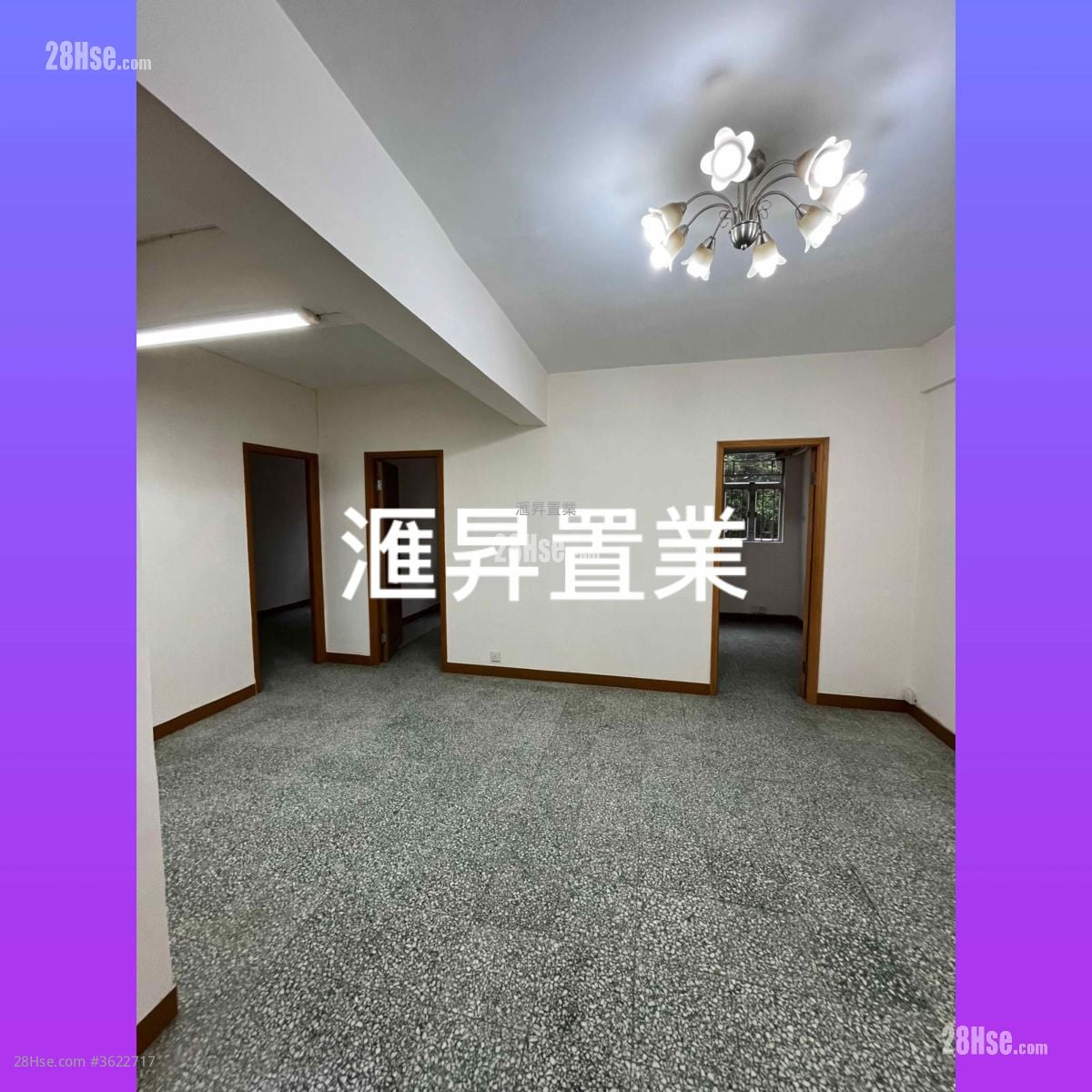 Apartment Rental 3 Bedrooms , 1 Bathroom 594 ft²