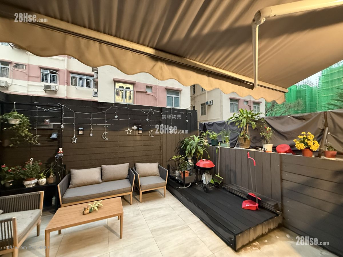 金翠苑 售盘 2 房 , 2 浴室 653 平方尺