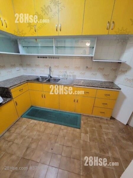 Whampoa Garden Sell 4 Bedrooms 721 ft²