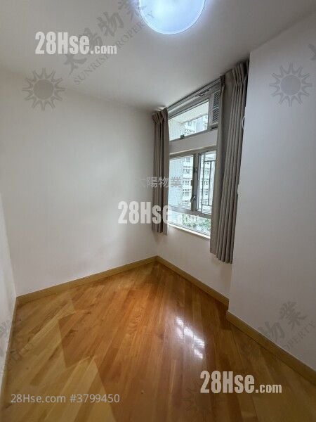 Whampoa Garden Sell 2 Bedrooms 389 ft²