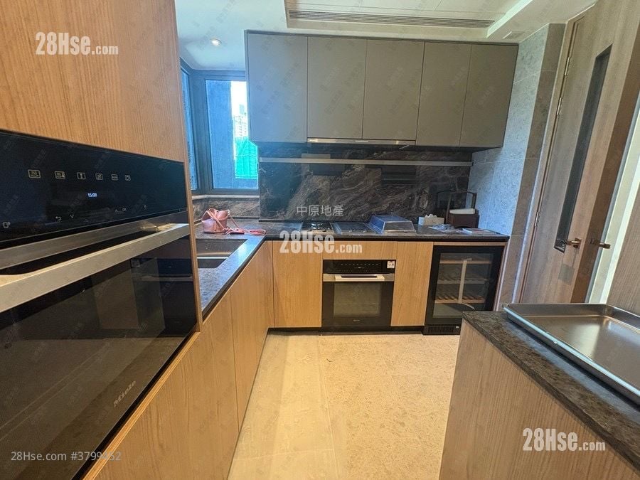 In One Rental 941 ft²