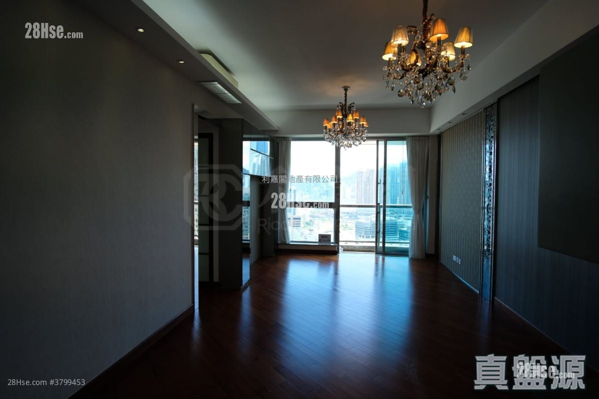 The Hermitage Sell 2 Bathrooms 1,060 ft²