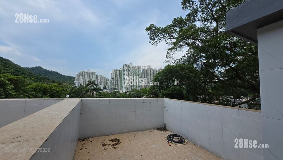 Tseung Kwan O Village Rental Studio , 3 Bathrooms