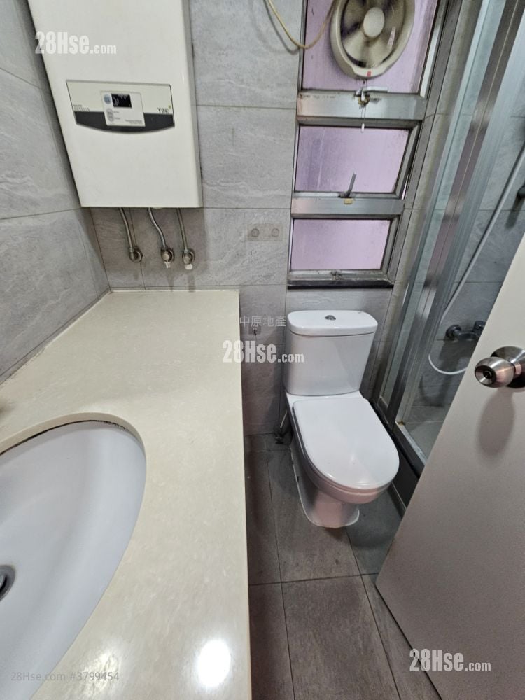 Greenfield Garden Sell 2 Bedrooms , 1 Bathroom 480 ft²