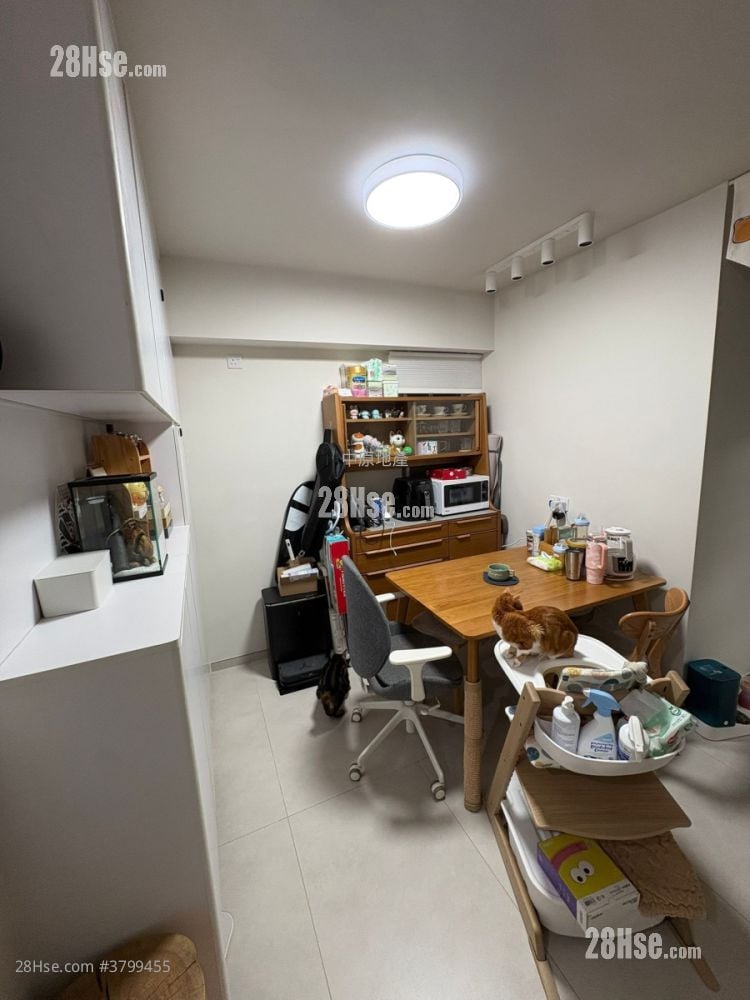 Greenfield Garden Sell 2 Bedrooms , 1 Bathroom 449 ft²