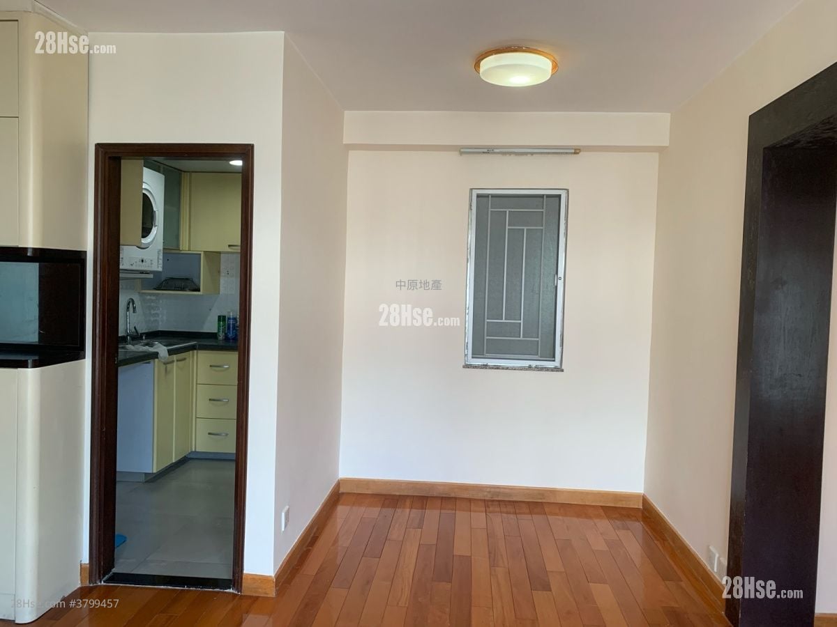 Greenfield Garden Sell 2 Bedrooms , 1 Bathroom 458 ft²