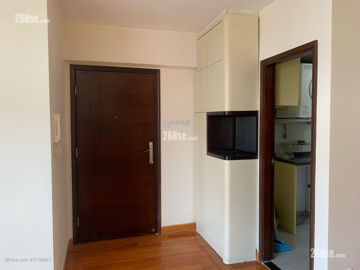 Greenfield Garden Sell 2 Bedrooms , 1 Bathroom 458 ft²