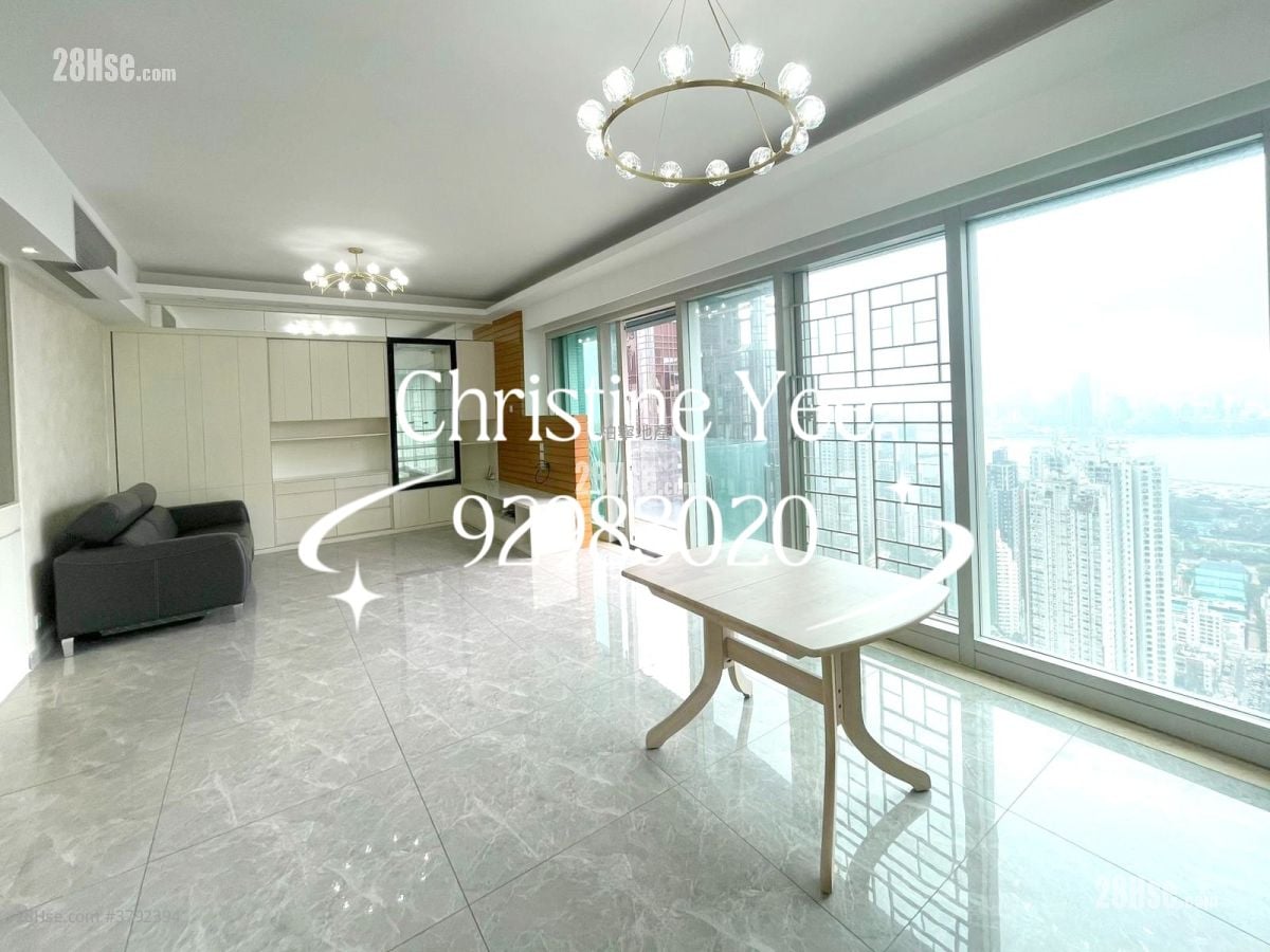 The Legend Rental 4 Bedrooms , 2 Bathrooms 1,386 ft²