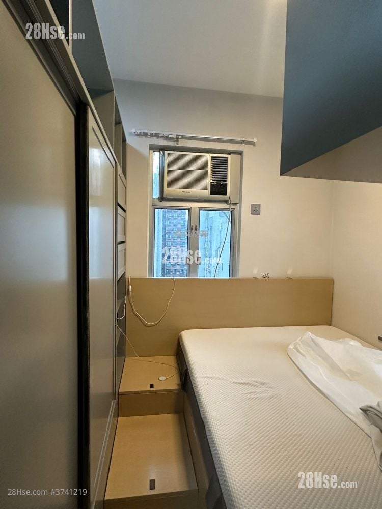 Ka Hing Building Rental Studio , 1 Bathroom 243 ft²
