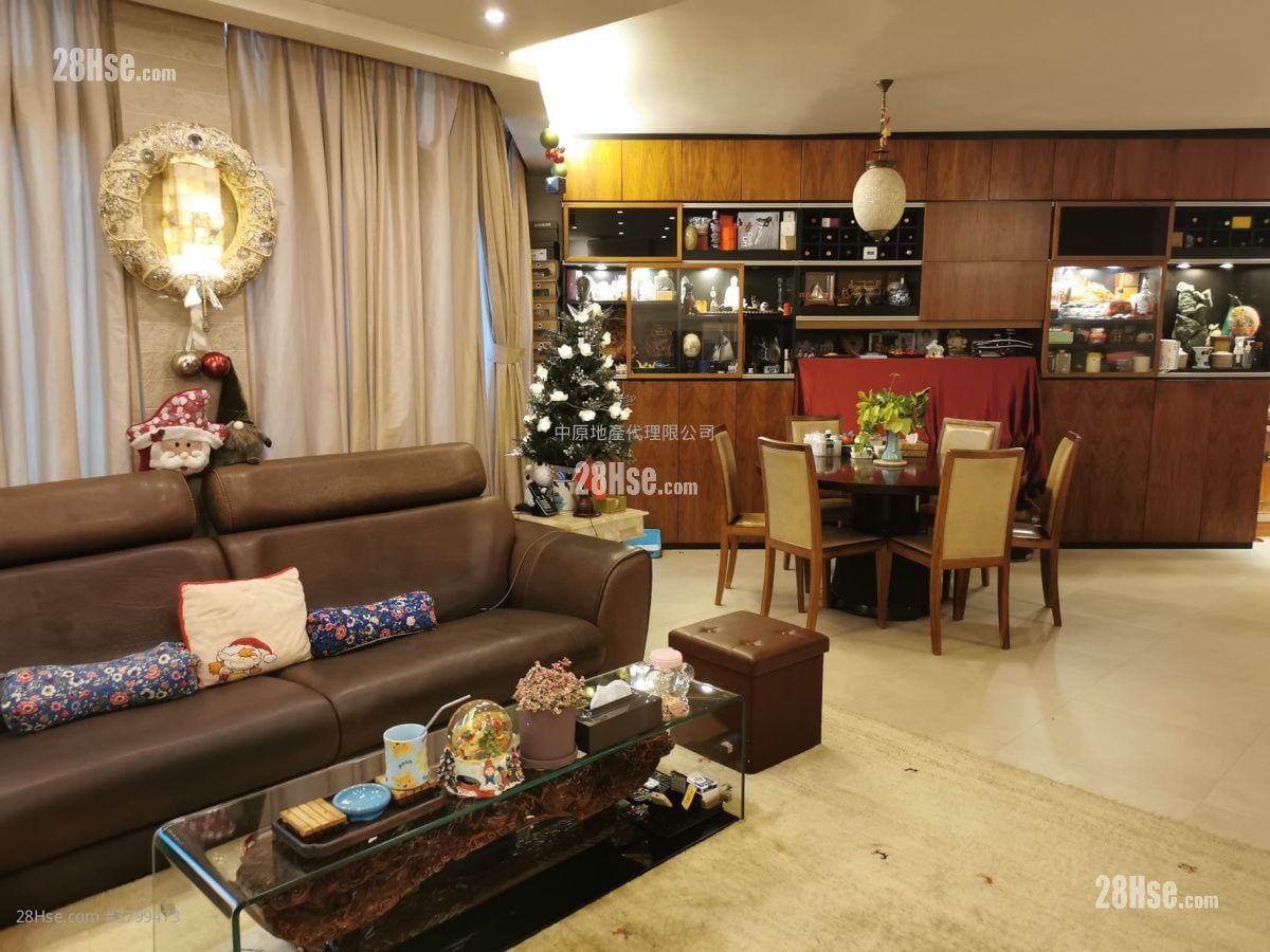 蓝天海岸 售盘 4 房 , 4 浴室 1,352 平方尺