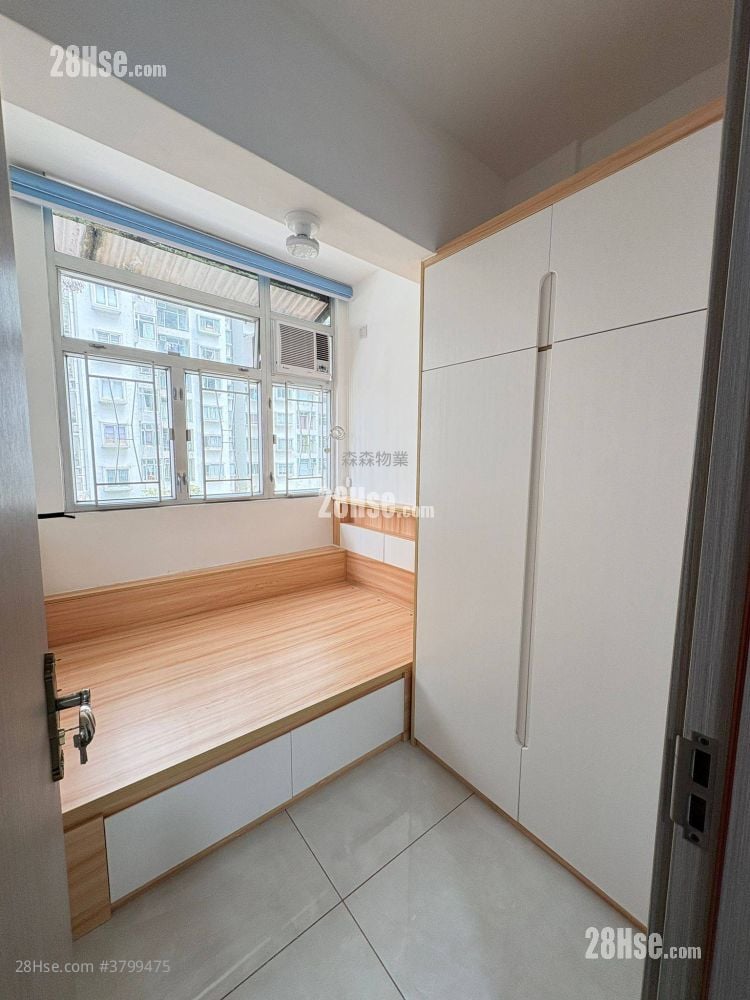 益发大厦 租盘 2 房 , 1 浴室 353 平方尺