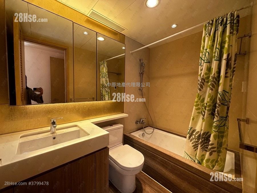 The Visionary Rental 3 Bedrooms , 3 Bathrooms 945 ft²