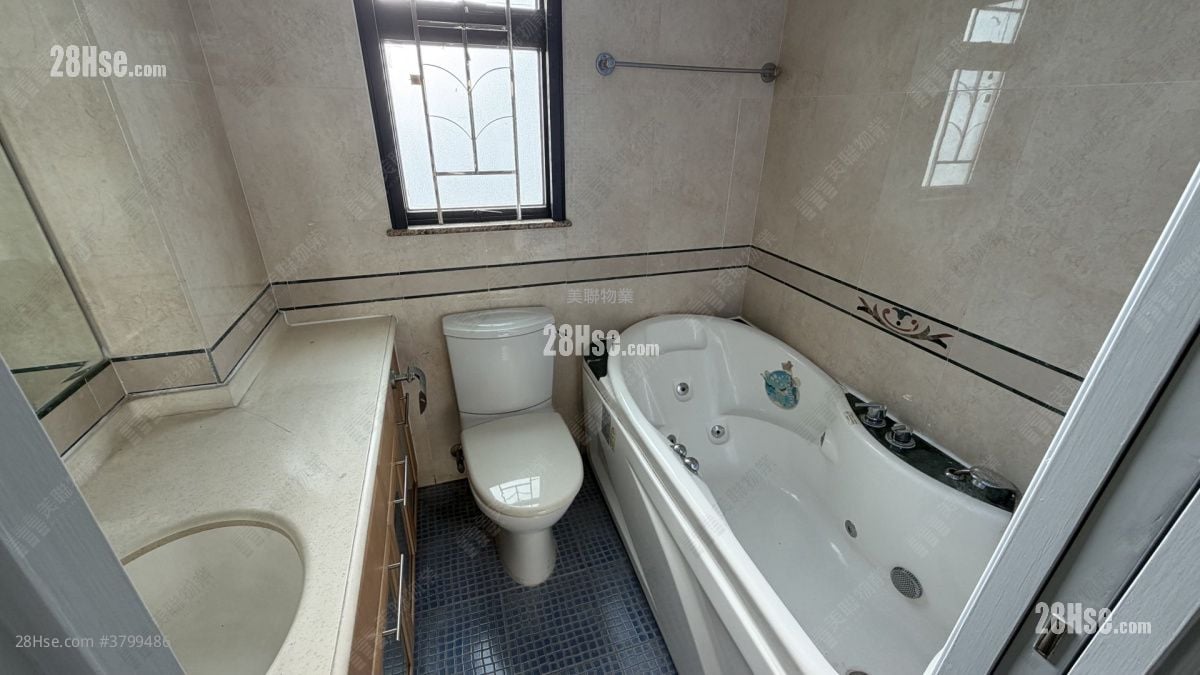 茵翠豪庭 售盘 2 房 , 2 浴室 589 平方尺