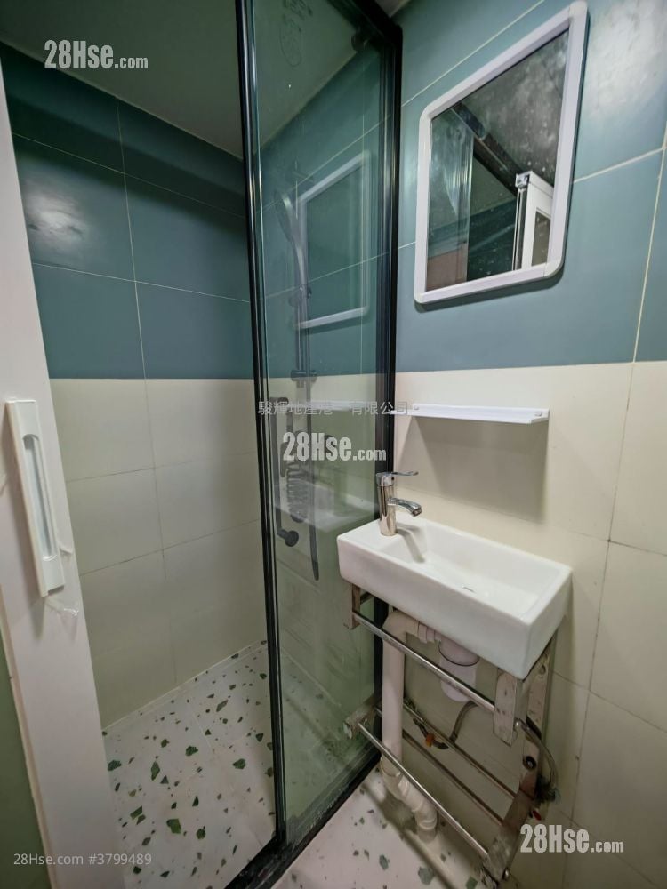 Man Yiu Building Rental Studio , 1 Bathroom 160 ft²