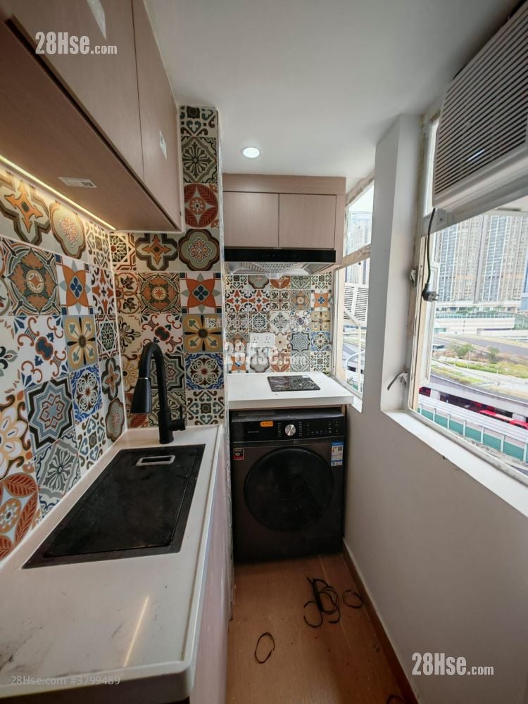 Man Yiu Building Rental Studio , 1 Bathroom 160 ft²