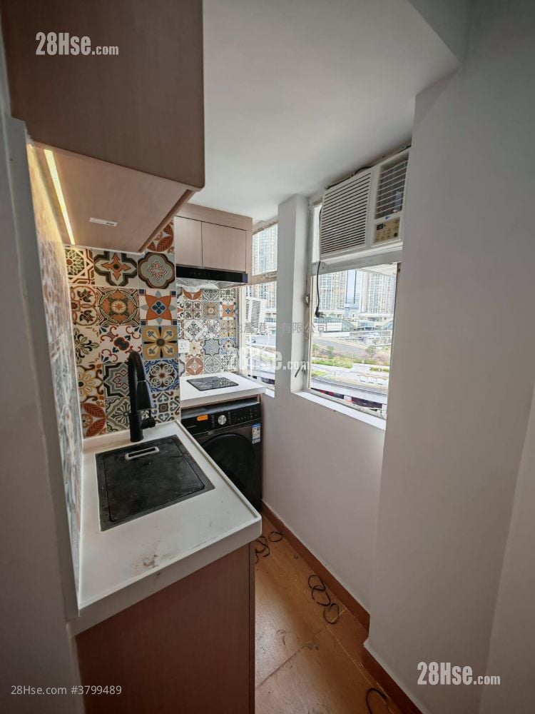 Man Yiu Building Rental Studio , 1 Bathroom 160 ft²